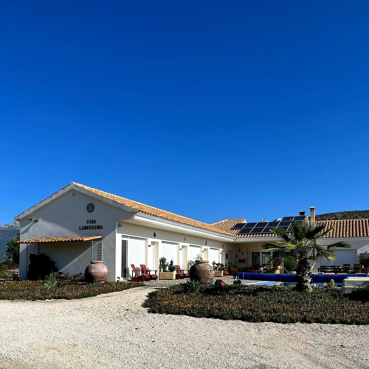 Casa Lamberdina Bed & Breakfast Fuensanta  ภายนอก รูปภาพ