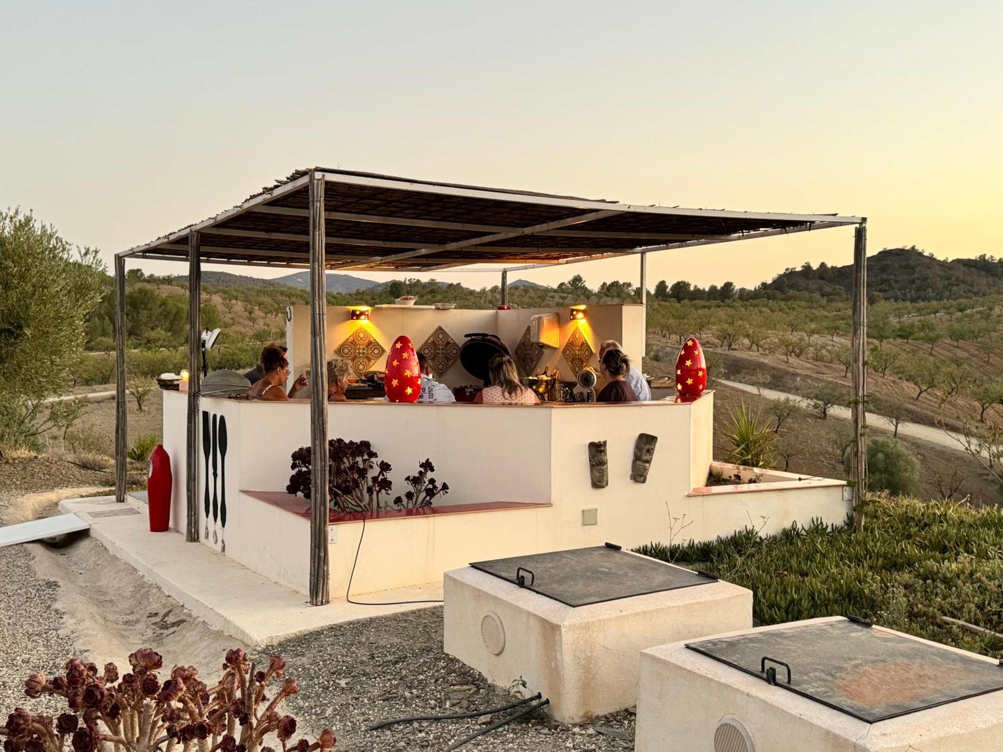 Casa Lamberdina Bed & Breakfast Fuensanta  ภายนอก รูปภาพ